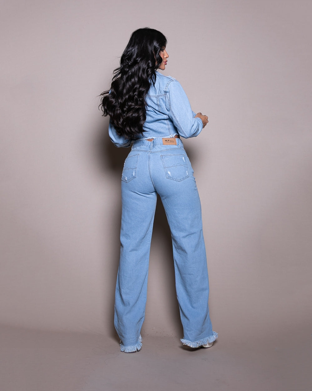 Calça Wide Leg Jeans Yana
 DELAVE