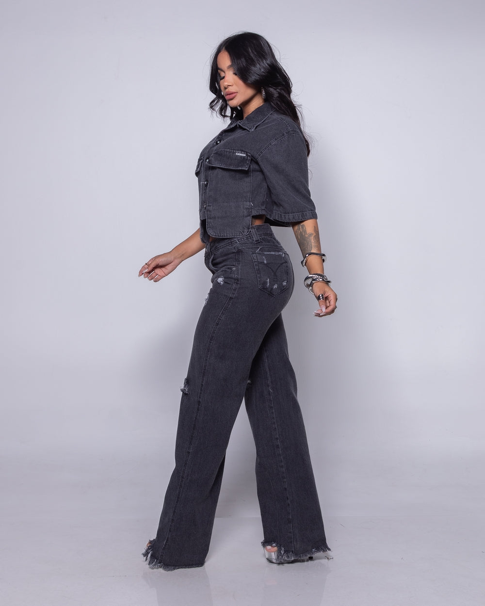 Calça Wide Leg Jeans Bila
 MARMORIZADO BLACK
