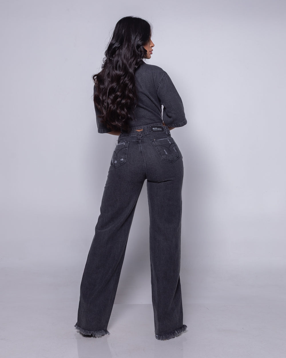 Calça Wide Leg Jeans Bila
 MARMORIZADO BLACK