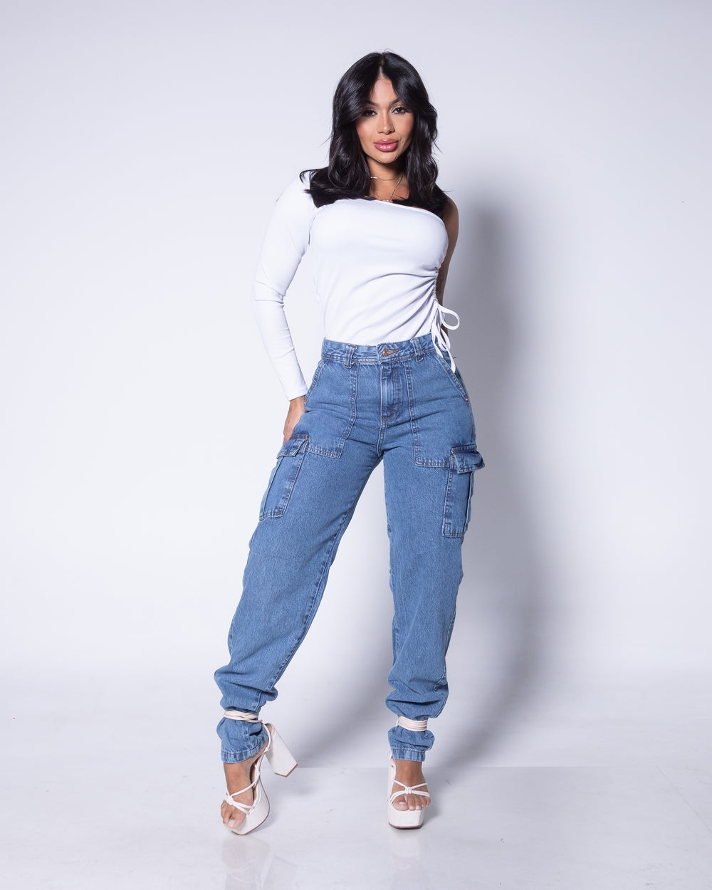 Calça Mom Cargo Jeans Dora 
 MARMORIZADO