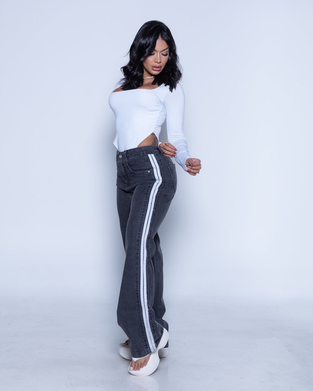 Calça Wide Leg Jeans Elena
 MARMORIZADO BLACK