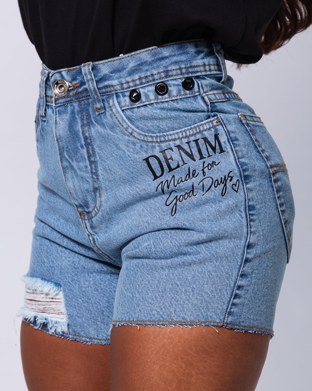 Short Cortado a Fio Brenda